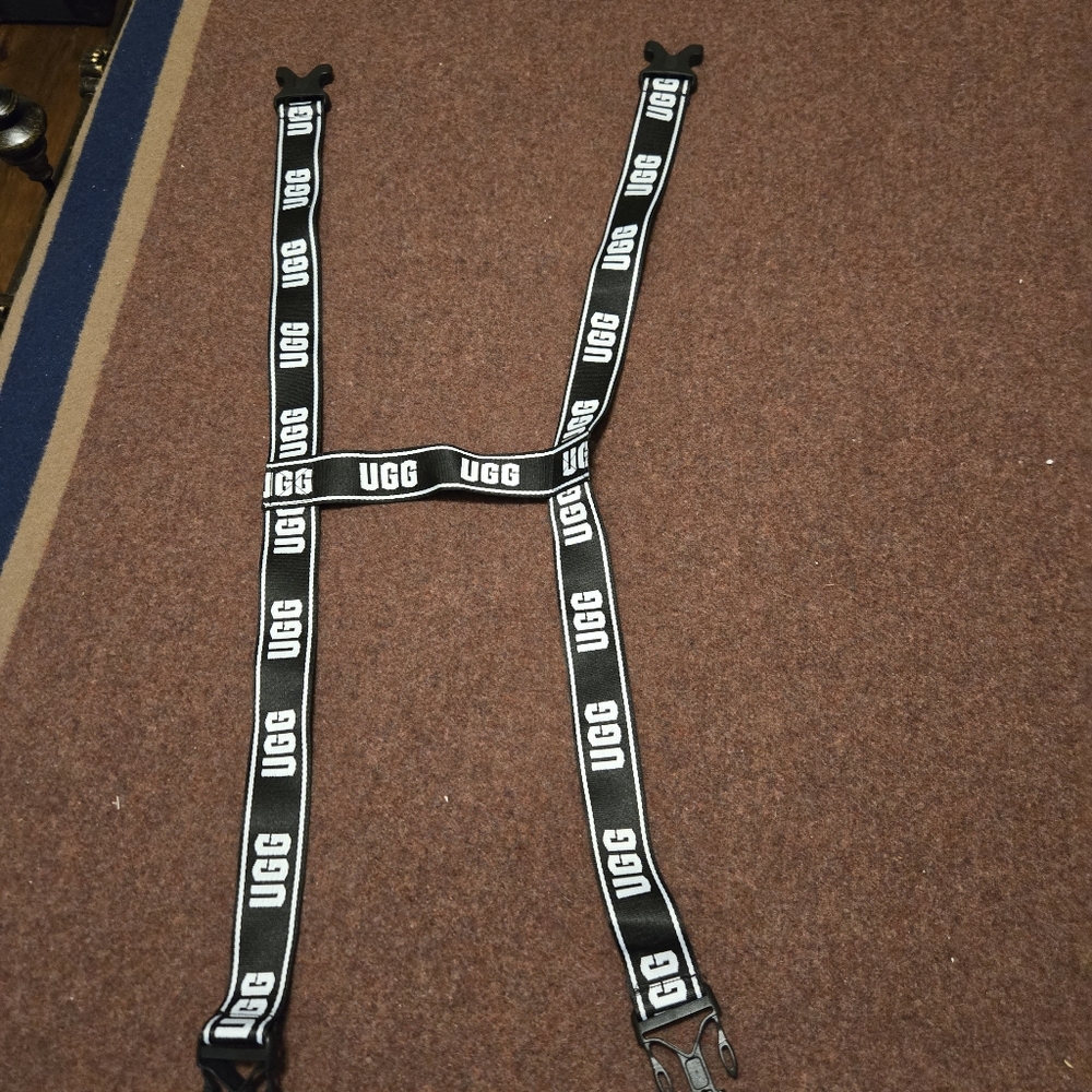 Ugg Blanket Belt Black And White
